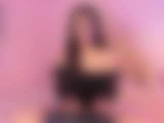 MiiaDiaz's Live Sex Cam Show