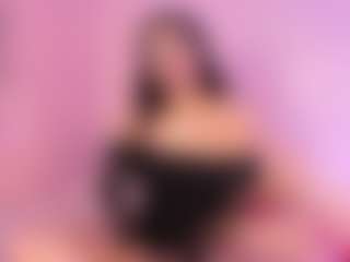 MiiaDiaz's Live Sex Cam Show