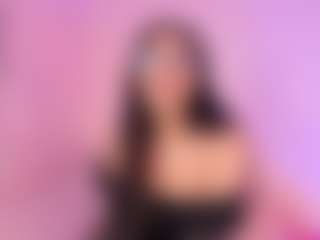 MiiaDiaz's Live Sex Cam Show