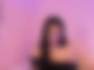 MiiaDiaz's Live Sex Cam Show
