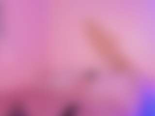 MiiaDiaz's Live Sex Cam Show