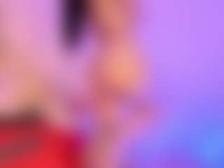 MiiaDiaz's Live Sex Cam Show