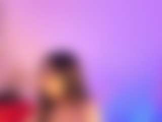 MiiaDiaz's Live Sex Cam Show