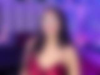 MiiaDiaz's Live Sex Cam Show