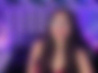 Live cam show with MiiaDiaz - Nipple Piercings on xxxlivecams.org
