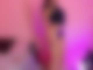 Live cam show with MiiaDiaz - Teen (18+) on Camsoda