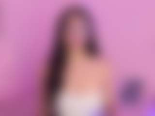 MiiaDiaz's Live Sex Cam Show