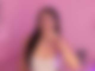 MiiaDiaz's Live Sex Cam Show