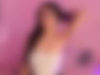 MiiaDiaz's Live Sex Cam Show