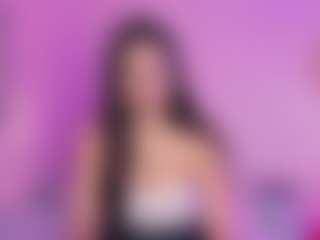 MiiaDiaz's Live Sex Cam Show