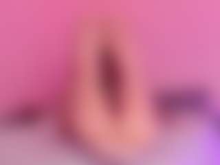 MiiaDiaz's Live Sex Cam Show