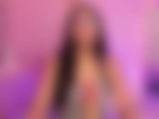 Live cam show with MiiaDiaz - Dildo Or Vibrator on Hubzter Live