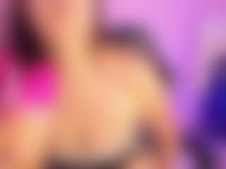 MiiaDiaz's Live Sex Cam Show