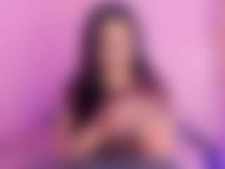 MiiaDiaz's Live Sex Cam Show