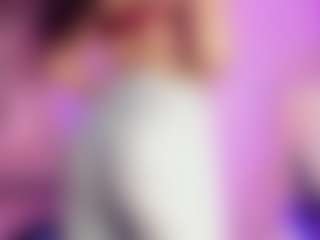 MiiaDiaz's Live Sex Cam Show