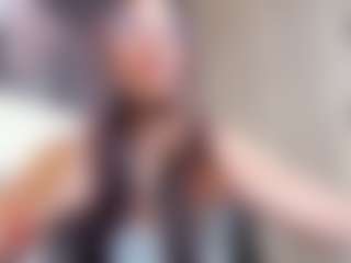 MiiaDiaz's Live Sex Cam Show