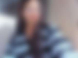 MiiaDiaz's Live Sex Cam Show