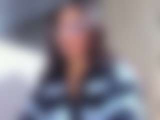 Live cam show with MiiaDiaz - Pov on Mixed Magazine Live