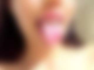 MiiaDiaz's Live Sex Cam Show