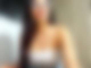 MiiaDiaz's Live Sex Cam Show