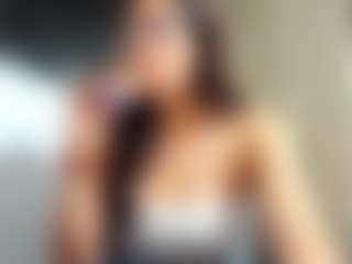 MiiaDiaz's Live Sex Cam Show