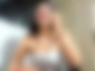 MiiaDiaz's Live Sex Cam Show