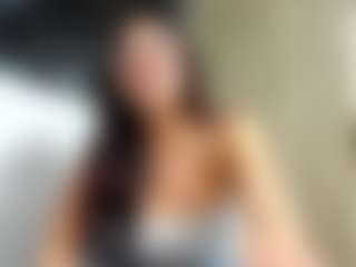 MiiaDiaz's Live Sex Cam Show