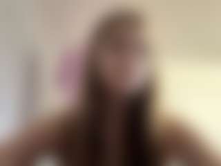 Live cam show with Lilly - Squirt on Chatstar