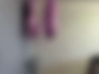 Live cam show with Lilly - Asshole on slutload
