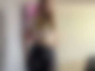 Live cam show with Lilly - Public on SpankPalCams