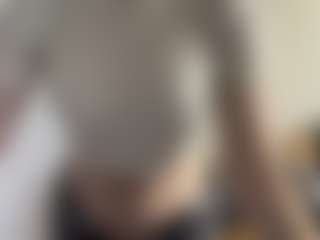 Lilly's Live Sex Cam Show