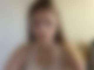 Live cam show with Lilly - Young Adult on hotwifechat.live