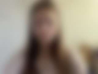 Live cam show with Lilly - Athletic Young Adult on Camsoda