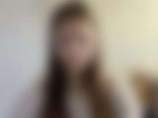Live cam show with Lilly - Skinny on camgirlchat.live