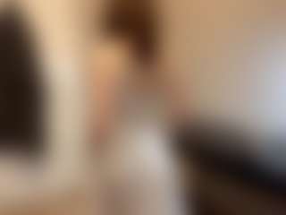 Live cam show with NikiLaduke - Teen (18+) on Instabang