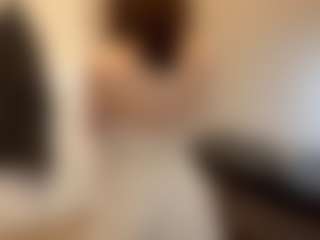 Live cam show with NikiLaduke - Brown Hair Teen (18+) on parknlotfishbdy