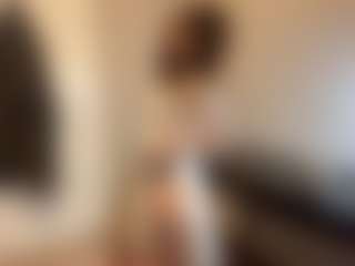 Live cam show with NikiLaduke - Skinny Teen (18+) on Camming Site