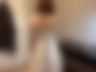 Live cam show with NikiLaduke - Brown Hair Teen (18+) on sexytreat.net