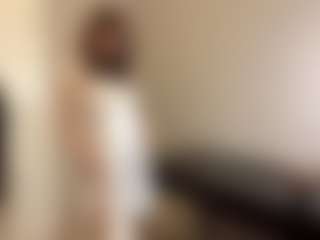 Live cam show with NikiLaduke - Teen (18+) on CamSodaAdn