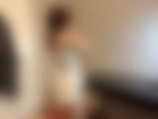 Live cam show with NikiLaduke - Smoking on https://playwithruby.com