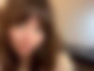 Live cam show with NikiLaduke - Solo on Milf Play