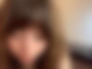 Live cam show with NikiLaduke - Upskirt on Milfs Live