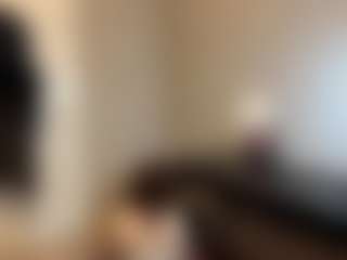 Live cam show with NikiLaduke - Bikini on wildcum.com