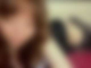 Live cam show with NikiLaduke - Brown Hair on hrnylive.com