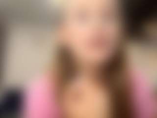 SaundraZagar's Live Sex Cam Show