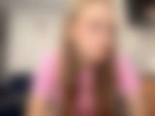 SaundraZagar's Live Sex Cam Show