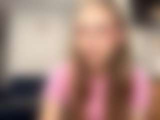 SaundraZagar's Live Sex Cam Show