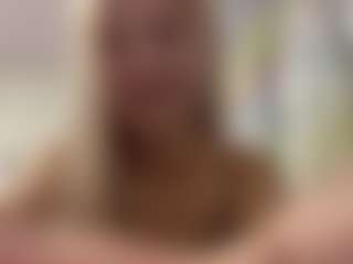 YesseniaMcdill's Live Sex Cam Show