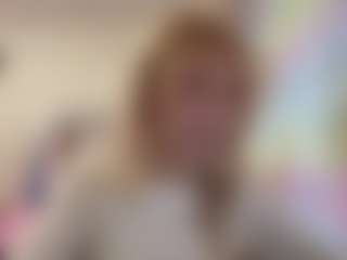 YesseniaMcdill's Live Sex Cam Show