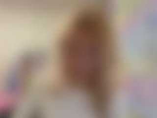 YesseniaMcdill's Live Sex Cam Show
